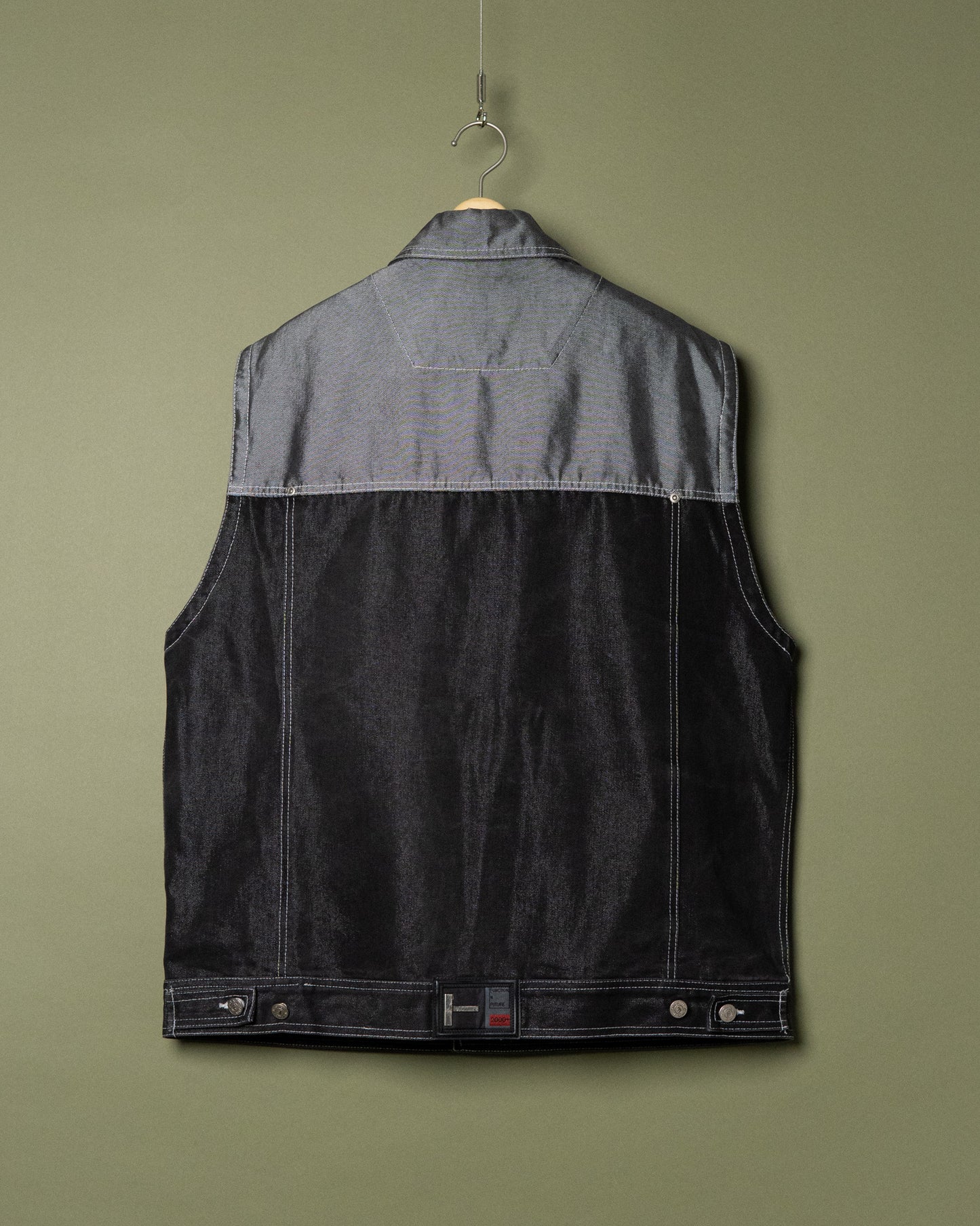 "FNT" Tracker Vest - Made in Russia