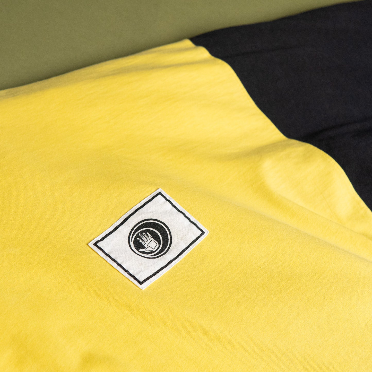 "BODY GLOVE" Reversible Puffer Sweatshirt