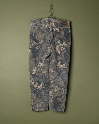 "Wrangler" Double Knee Realtree Camo Jeans