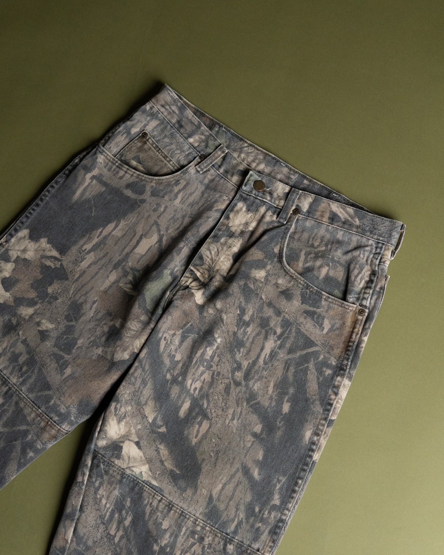 "Wrangler" Double Knee Realtree Camo Jeans