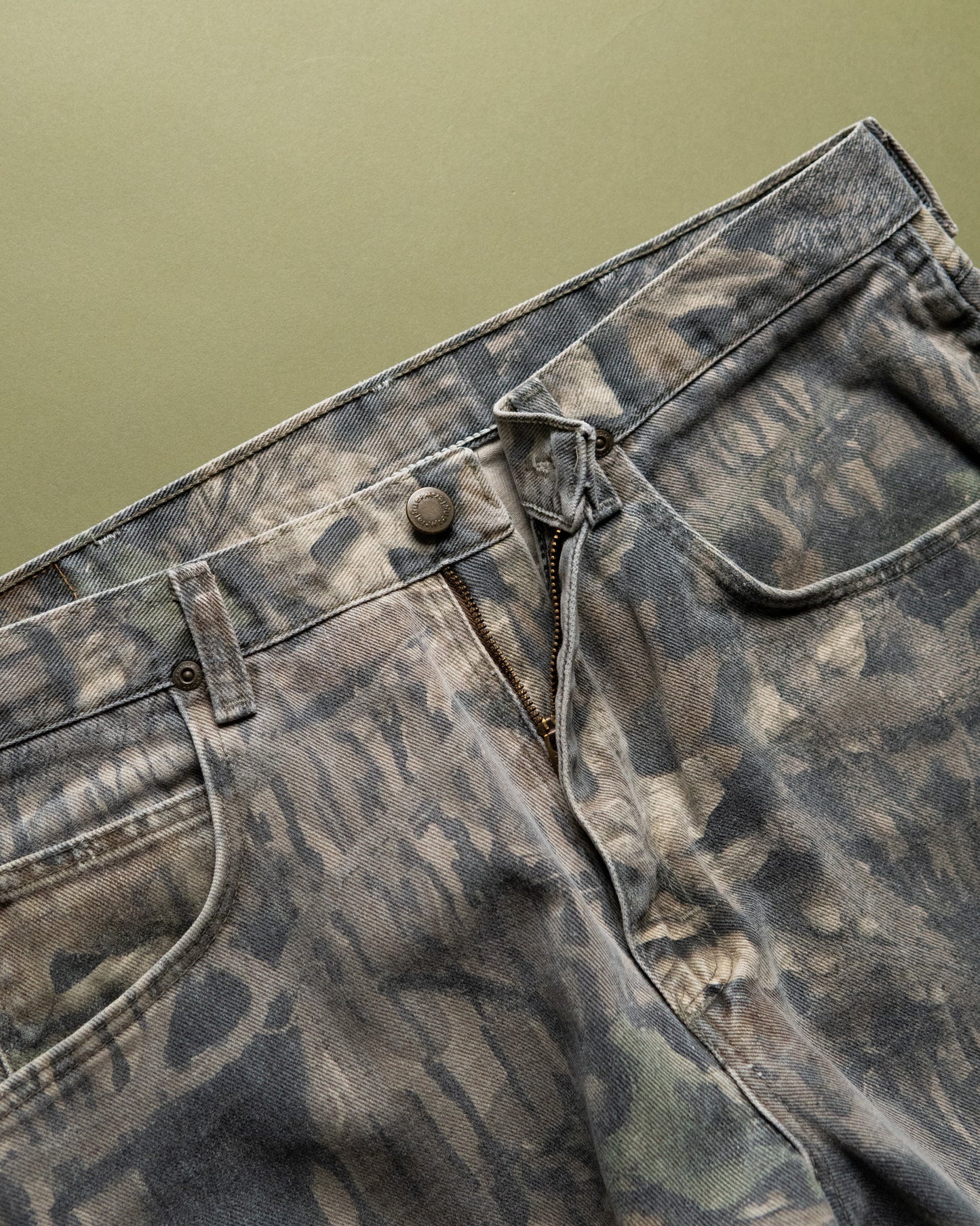 "Wrangler" Double Knee Realtree Camo Jeans
