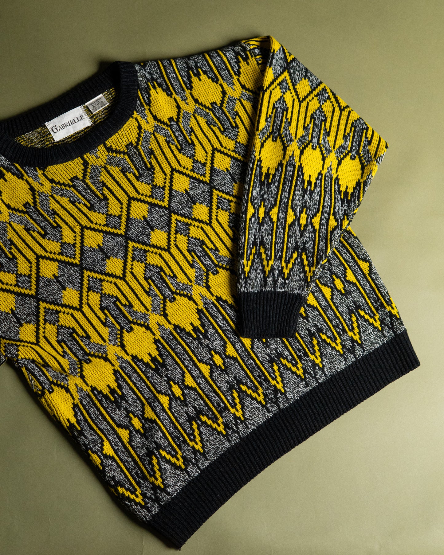 Geometric Pattern Acrylic Knit Sweater