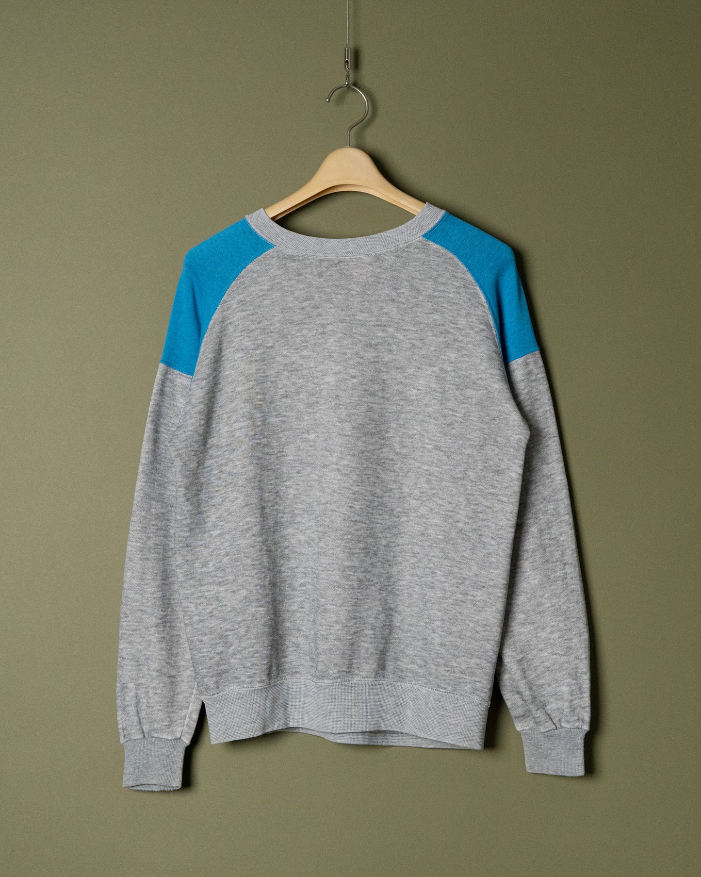 "BASSETT WALKER" Bicolor Sweatshirt