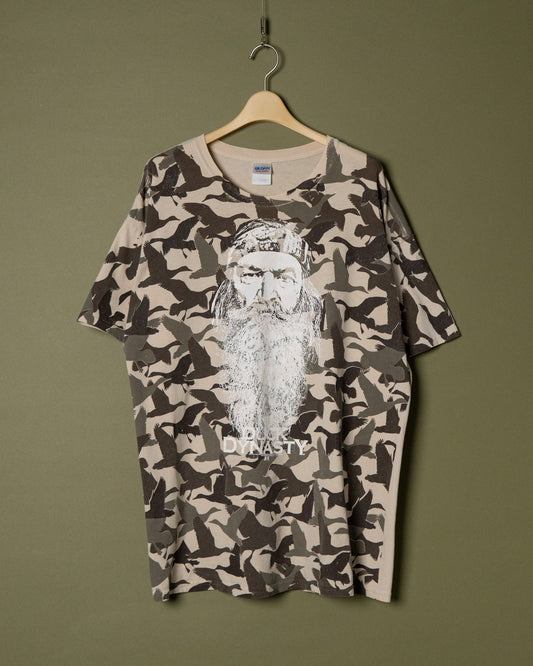 "DUCK DYNASTY" Bird Camo Portrait T-Shirt