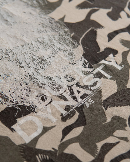 "DUCK DYNASTY" Bird Camo Portrait T-Shirt